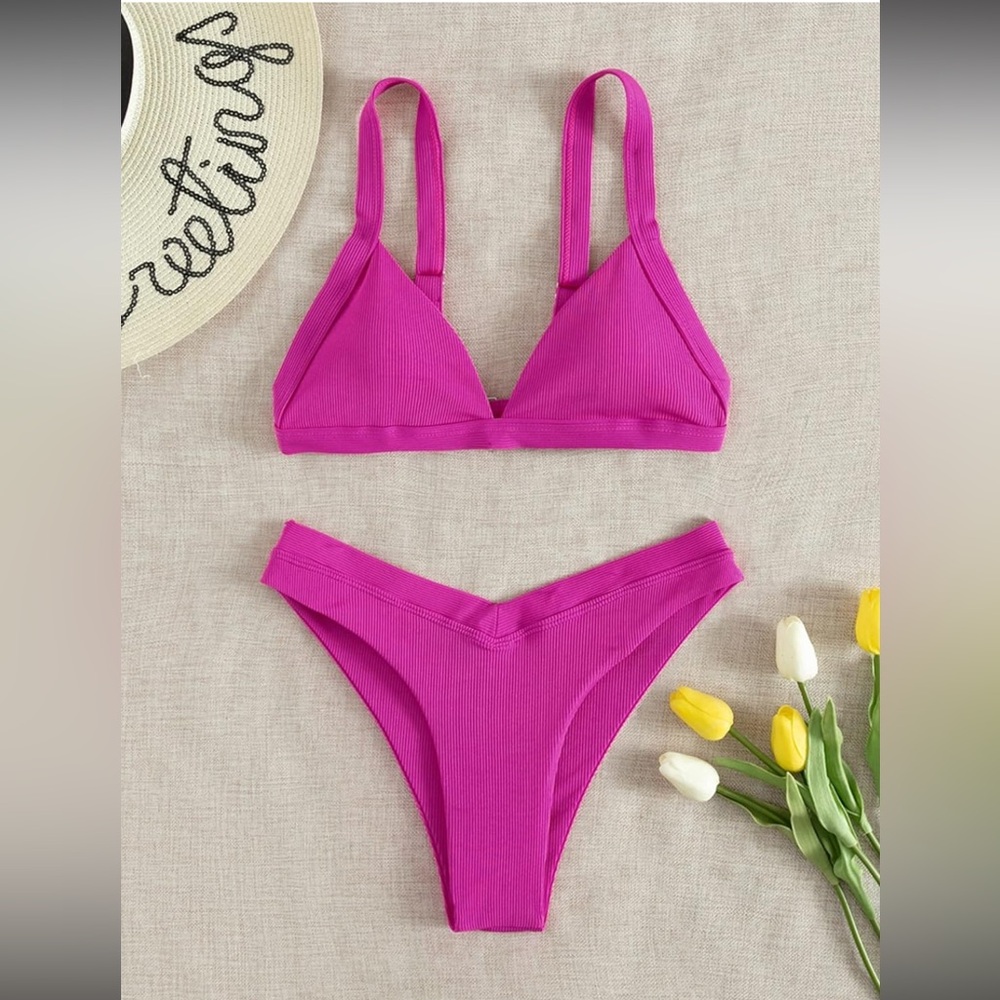 WDIRARA Women's 2 Piece Ribbed Knit Textured High Cut Bikini Bathing Suit size S